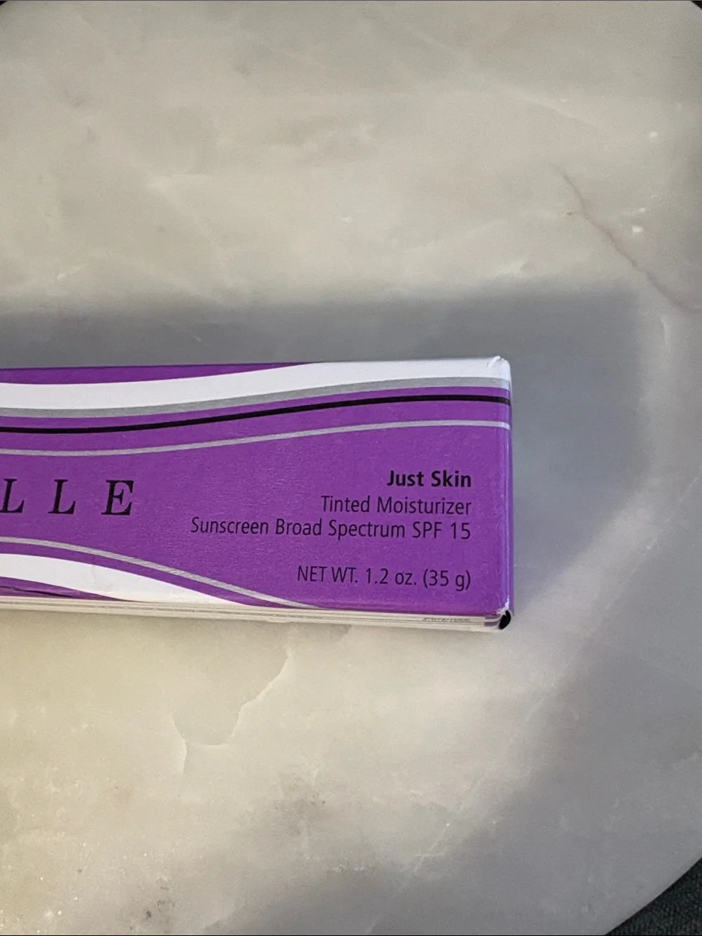 Chantecaille Just Skin Tinted Moisturizer SPF 15 - ✨BNIB✨